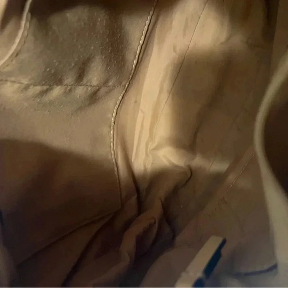 Liz Claiborne FAITHE Top Zip Shoulder Bag Purse Tan - Picture 9 of 12